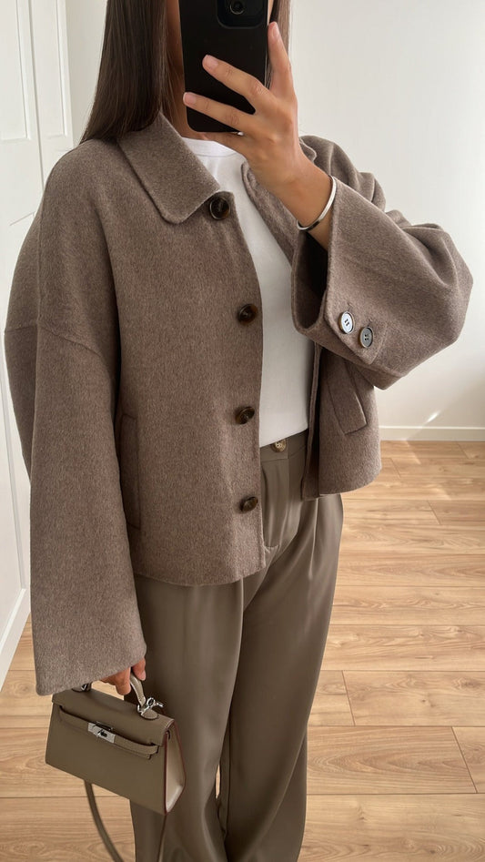 Elegant Wool Cropped Jacket